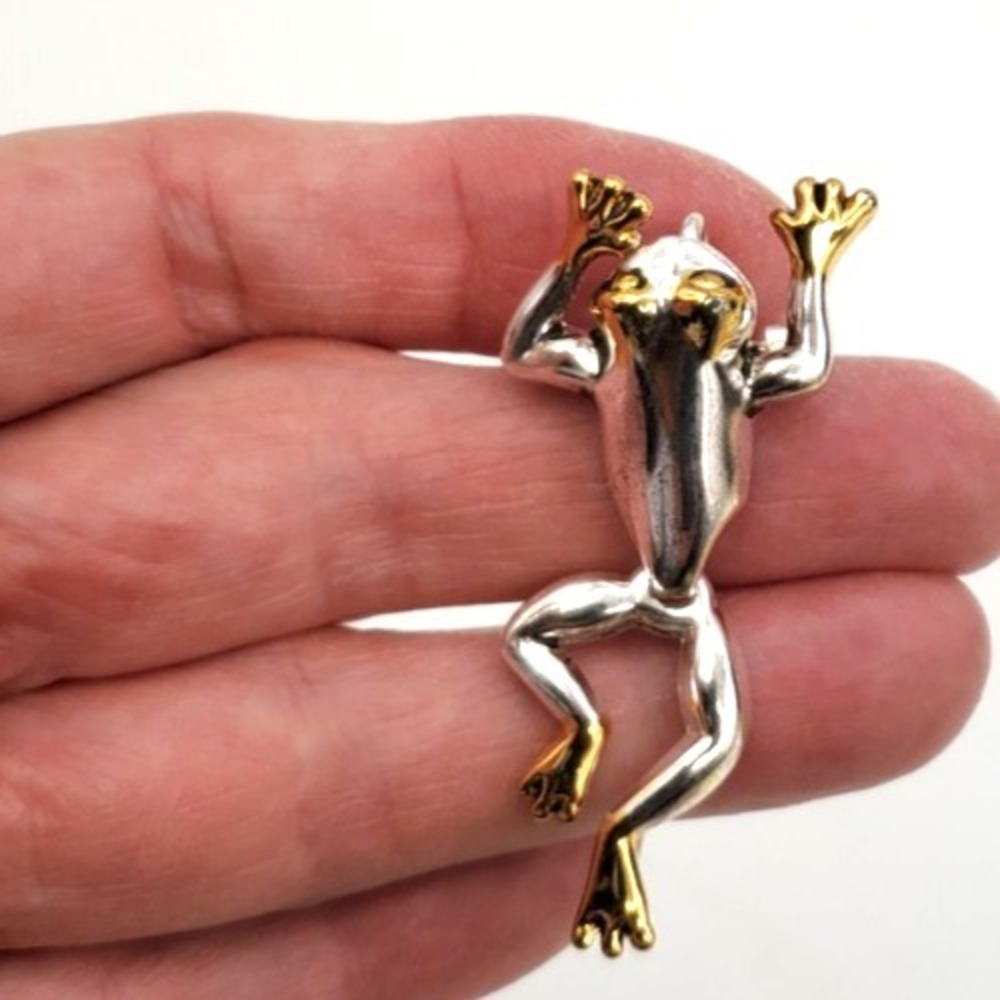 Vintage Frog w Articulating Legs Pendant & Brooch Pin Gold & Silver Tone - Picture 5 of 5